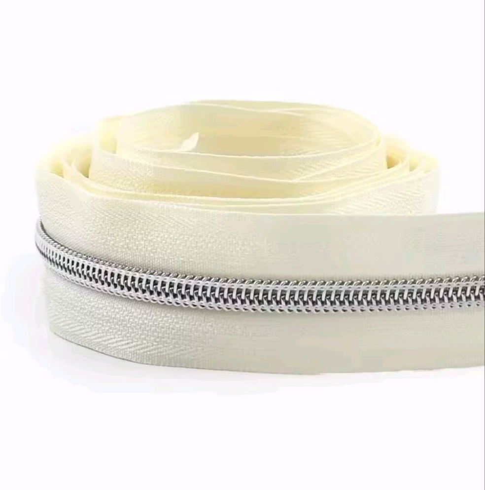 #5 Nylon Coil Zipper - 1m - Cream Zipper with Silver Nylon Coil