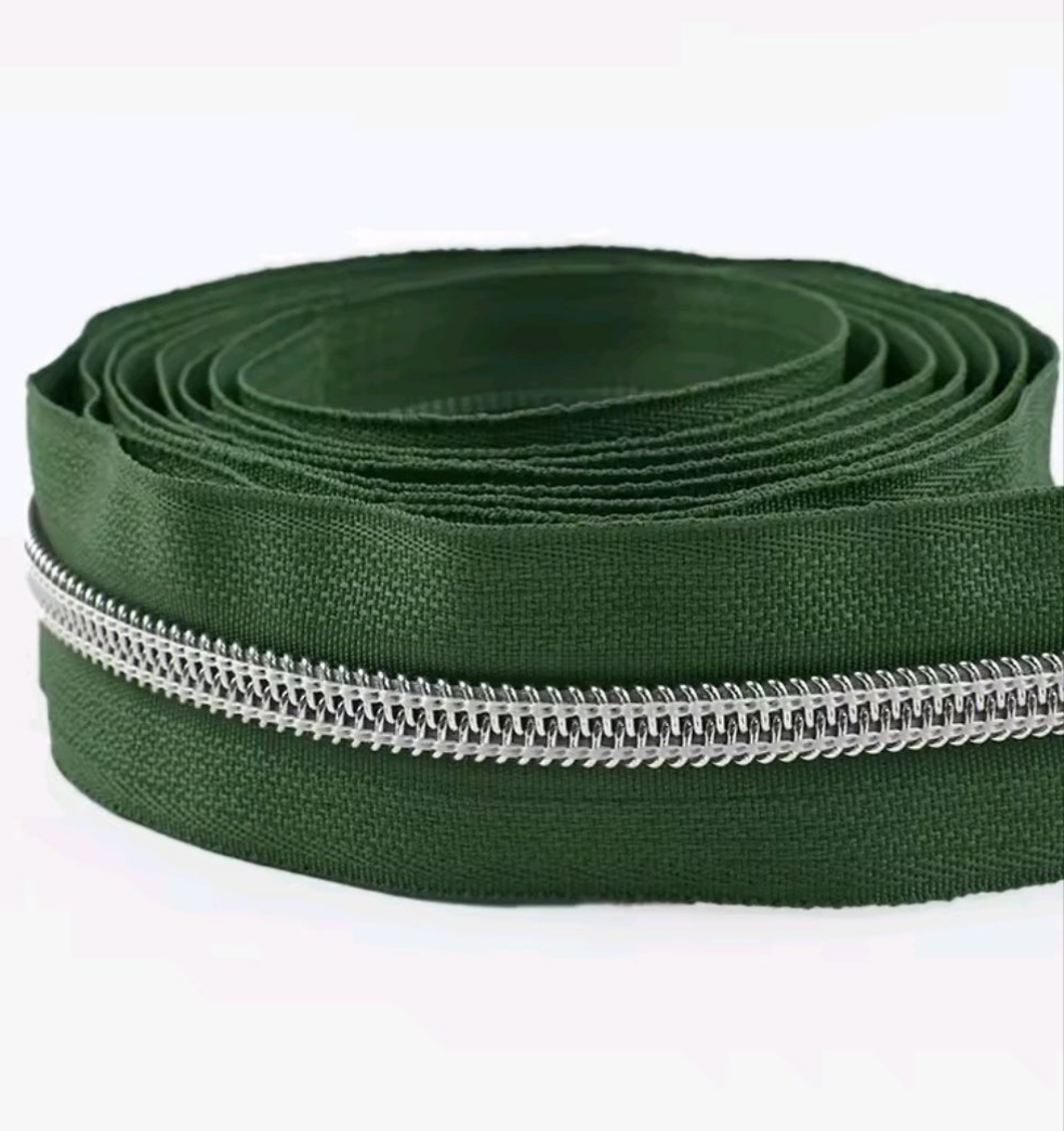 #5 Nylon Coil Zipper - 1m - Forest Green Zipper with Silver Nylon Coil