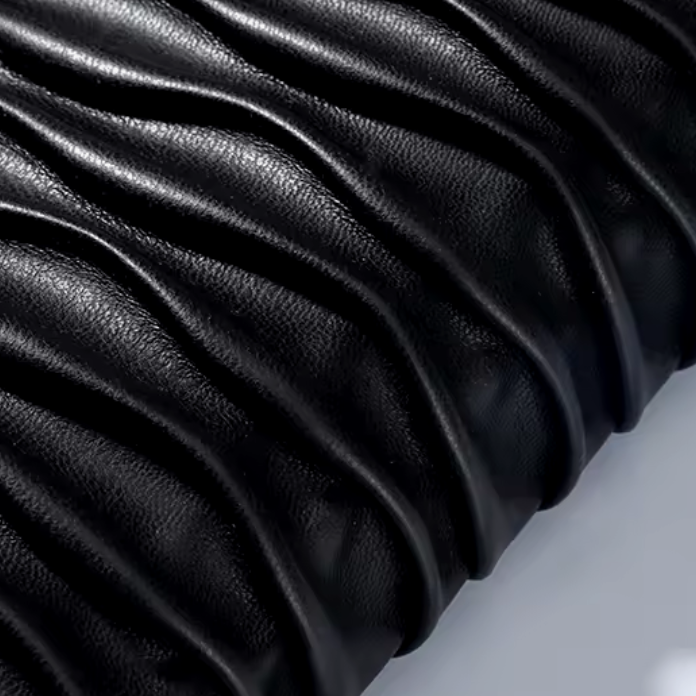 Pleated Wave Faux Leather - Black - 50cm x 135 cm