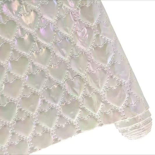 Quilted Hearts Embossed Vinyl 35x 130 cm - White
